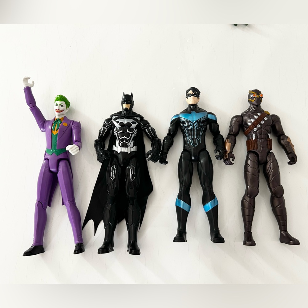 GOTHAM CITY GUARDIANS 12” Figures  The Joker Talon Batman Nightwing
